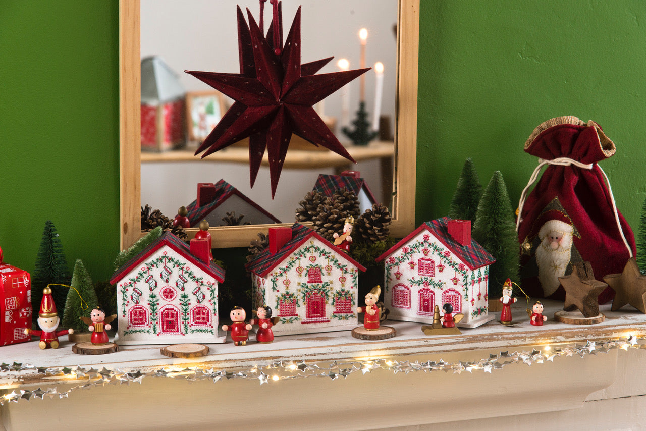 Maisons de Noël brodées, CPC 115
