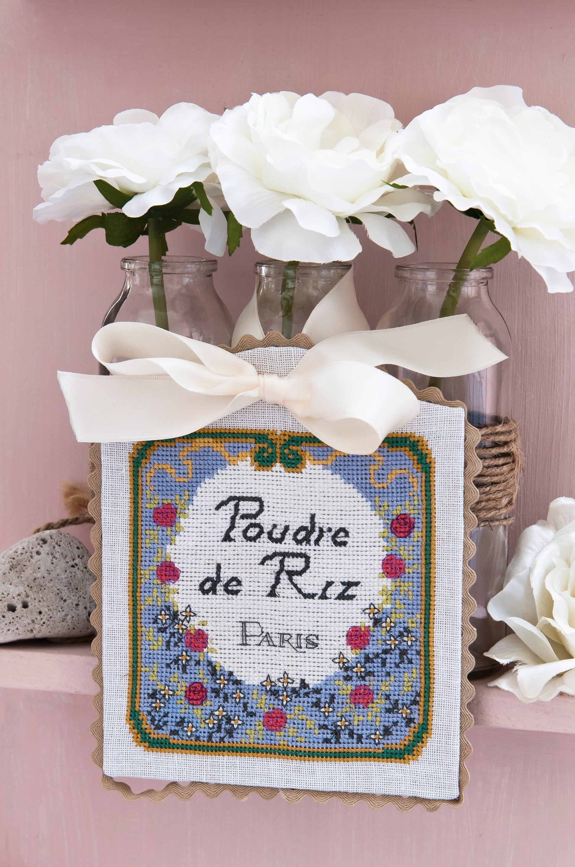 Bain d’autrefois, jolies étiquettes, Création Point de Croix n°65