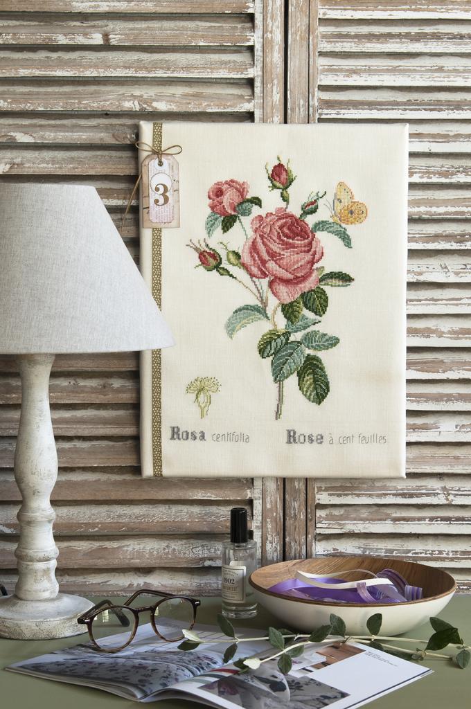 Une rose, Création Point de Croix n°094
