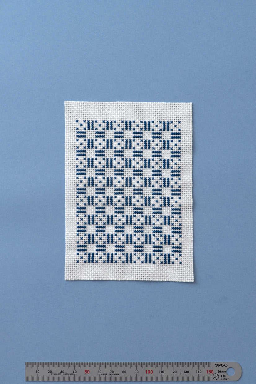 Motifs traditionnels japonais en point de croix - (précommande)