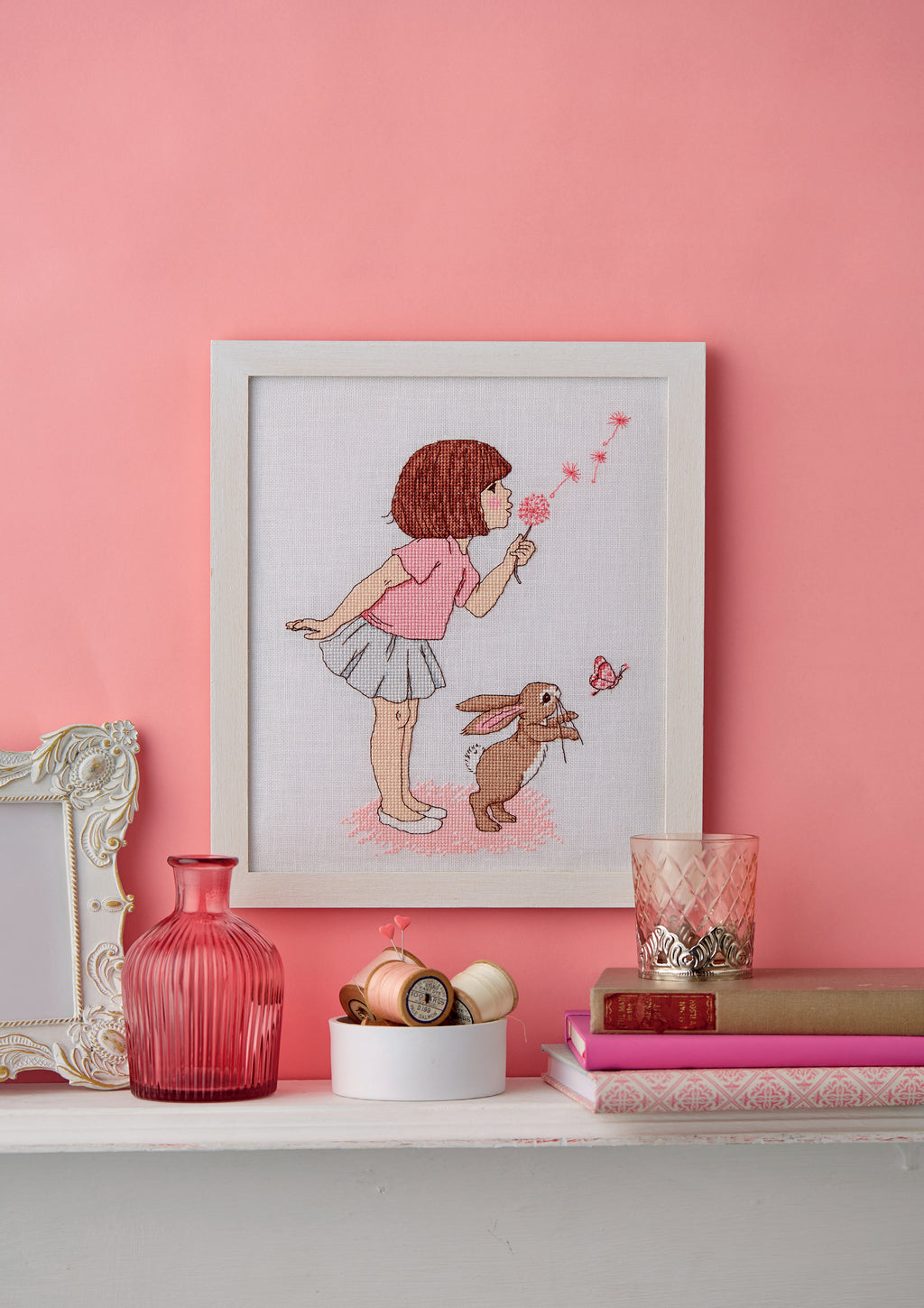 Mook point de croix : 16 créations Belle & Boo — 6 nouveaux modèles inédits plus les anciens — motifs tendres et enchanteurs pour renouer avec la magie de l’enfance.