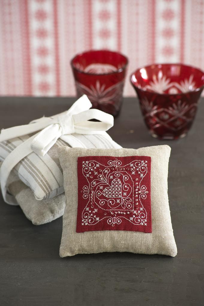 C’est vous l’artiste ! « Set de Table », Création Point de Croix n°014