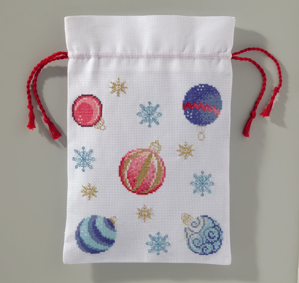 N°33 HS : Broderie rouge & Noël