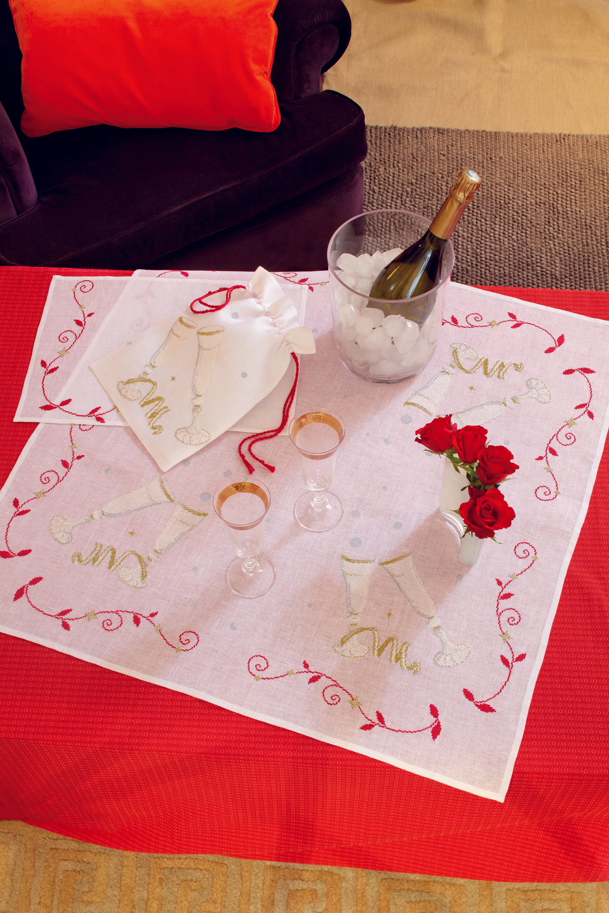 N°33 HS : Broderie rouge & Noël