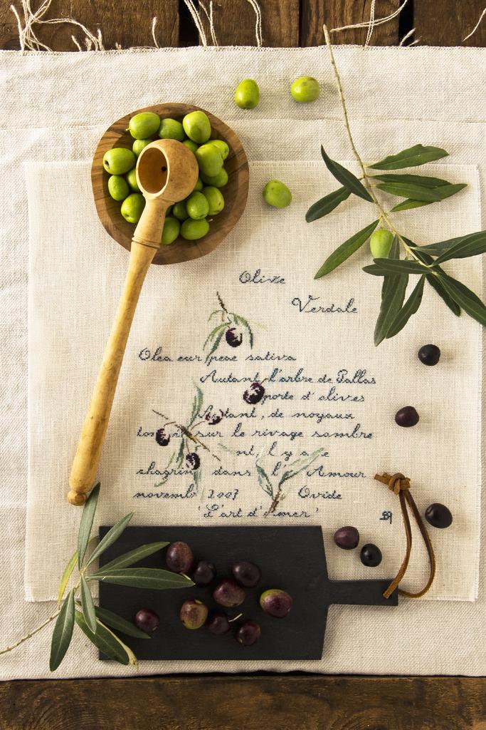 Les olives, Création Point de Croix n°107