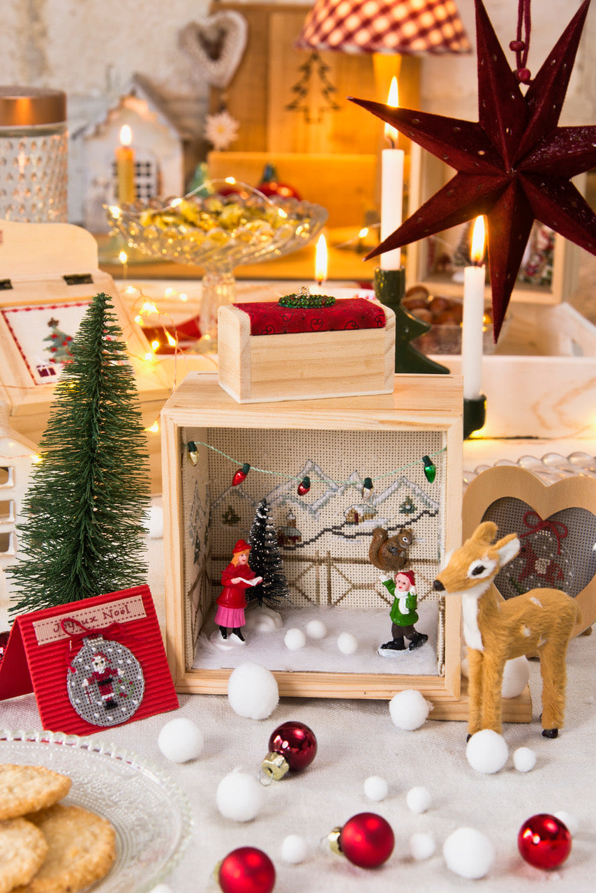 Création Point de Croix N°115 Nov/Déc/Jan – Magazine Point de Croix Noël