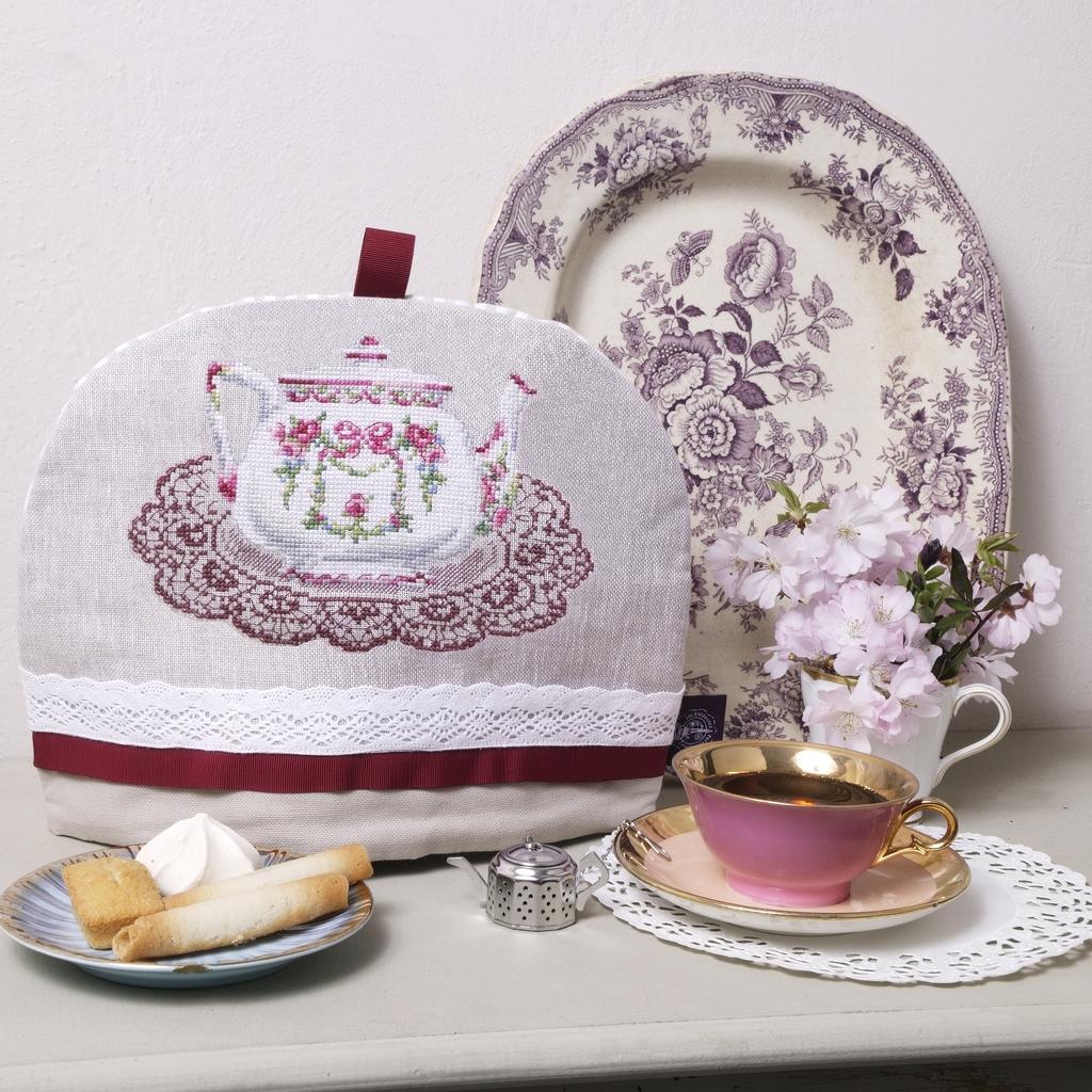 Création Point de Croix N°60 : linge ancien, coussins, cèpes et motifs rentrée. Grilles inédites automne 2016 – César Editions.