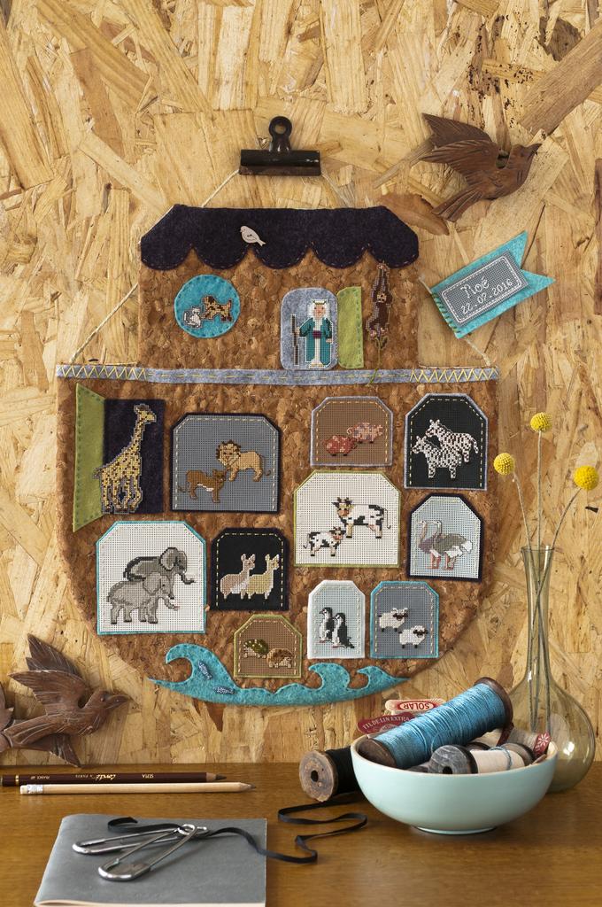 Création Point de Croix N°64 : broderies fleuries et printanières, motifs oiseaux, feuilles et projets gourmands. Mai/Juin 2017.