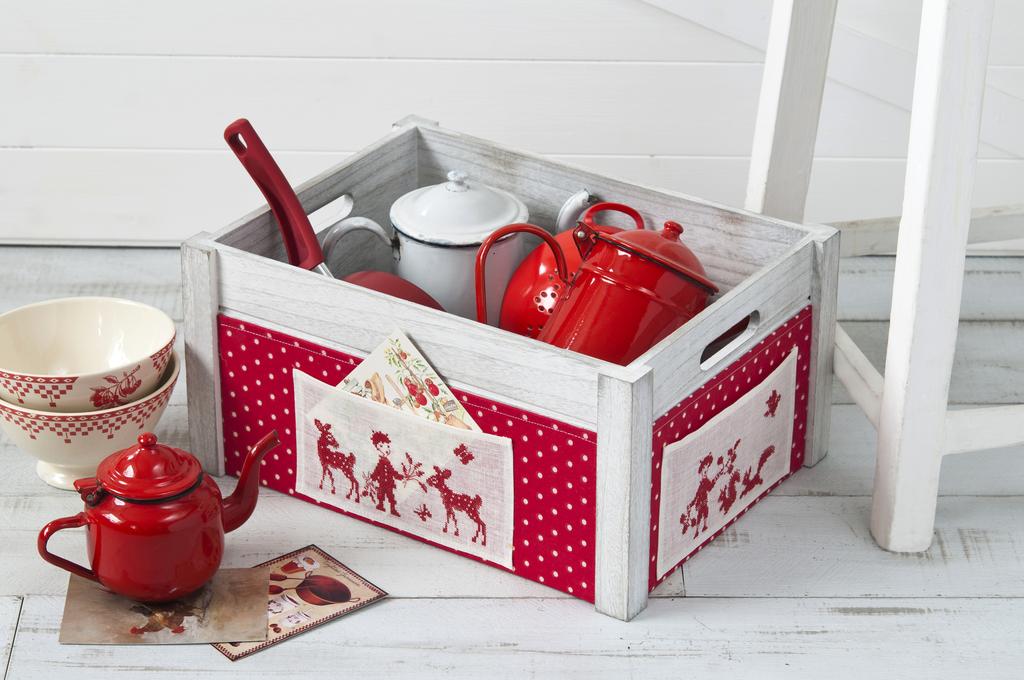 Création Point de Croix N°69 : grilles de point de croix sur le thème du printemps et du rangement – boîtes, panières et accessoires brodés. Mars/Avril 2018.