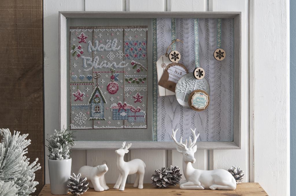 Création Point de Croix N°79 : grilles de point de croix sur le thème de Noël – animaux, décorations, chaussettes et accessoires de fêtes. Nov/Déc 2019.