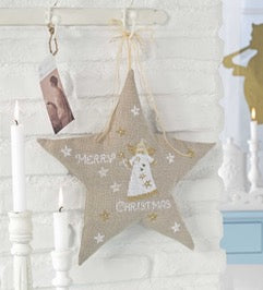 Mook point de croix spécial Noël : étoiles, rennes, bonshommes de neige et motifs enchanteurs à broder pour décorer ou offrir.