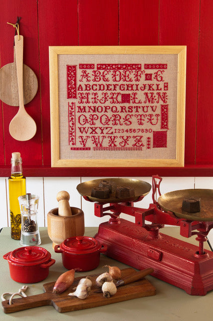 Marquoirs, samplers & belles lettres au point de croix