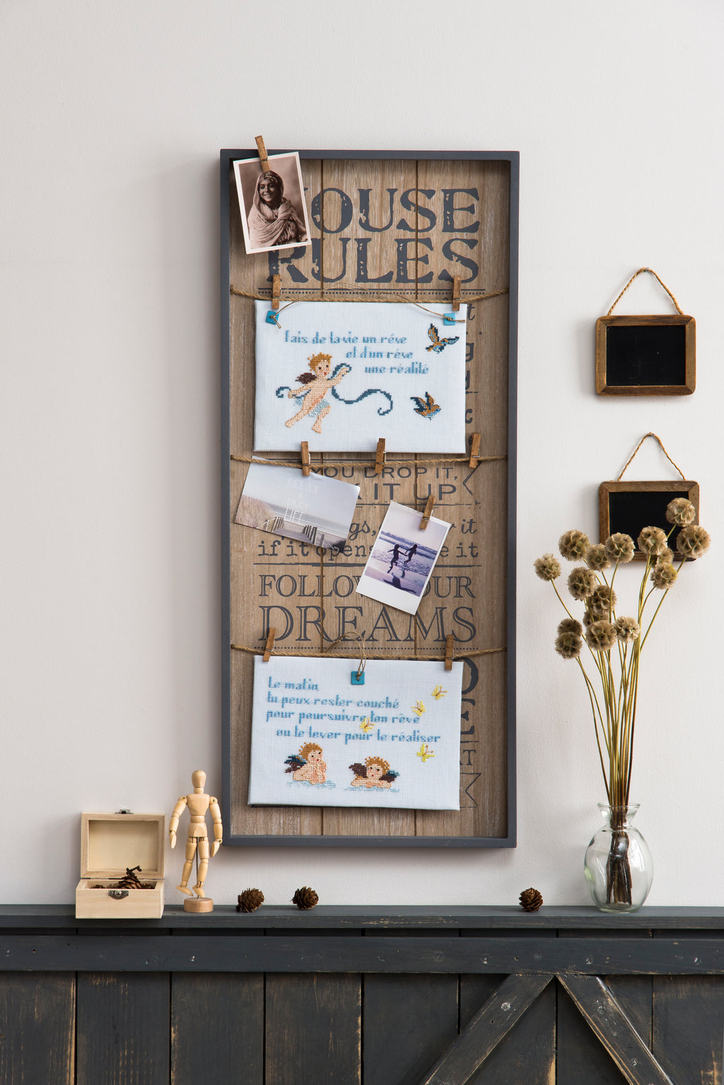 Mook point de croix : 33 messages à broder drôles et optimistes — pensées positives, messages gourmands et graphiques pour personnaliser votre intérieur.