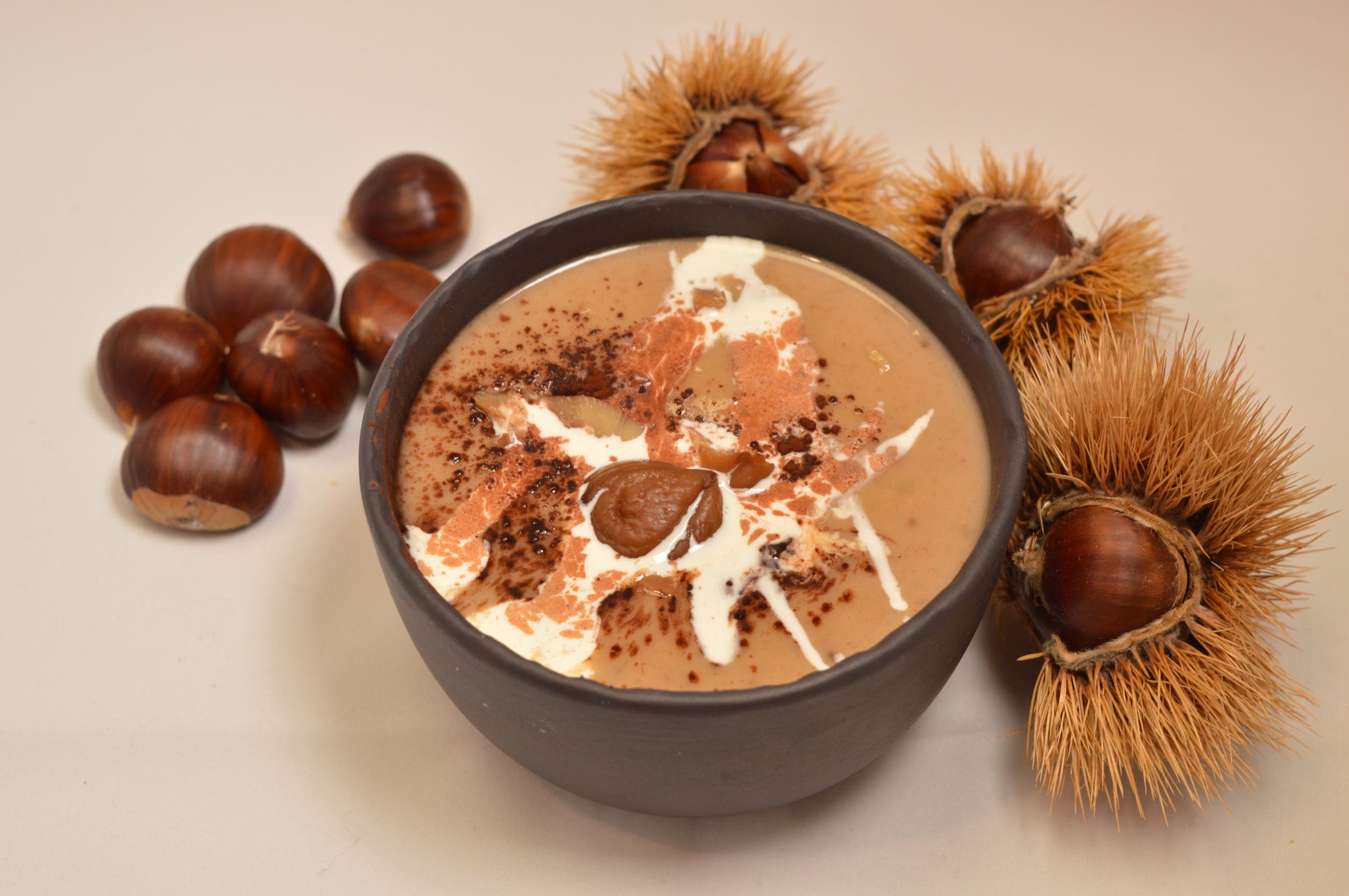 Magazine de recettes d'hiver pour robots cuiseurs N°05. Plus de 90 recettes gourmandes de saison, compatibles Thermomix, Companion et Cooking Chef.