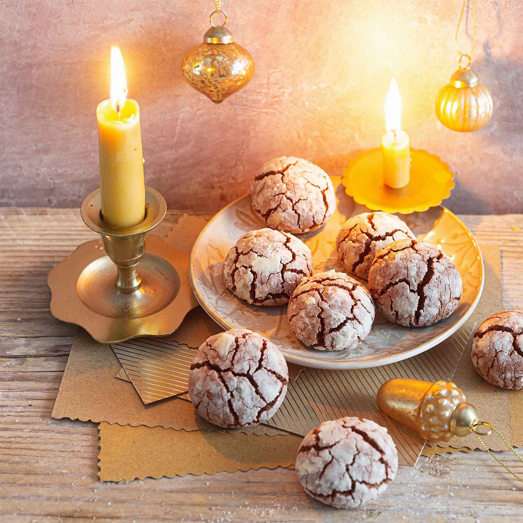 Spécial Hiver & Fêtes avec Mon Robot & Moi N°06 : entrées festives, plats mijotés, bûches, biscuits de Noël et recettes de saison adaptées au Thermomix®.