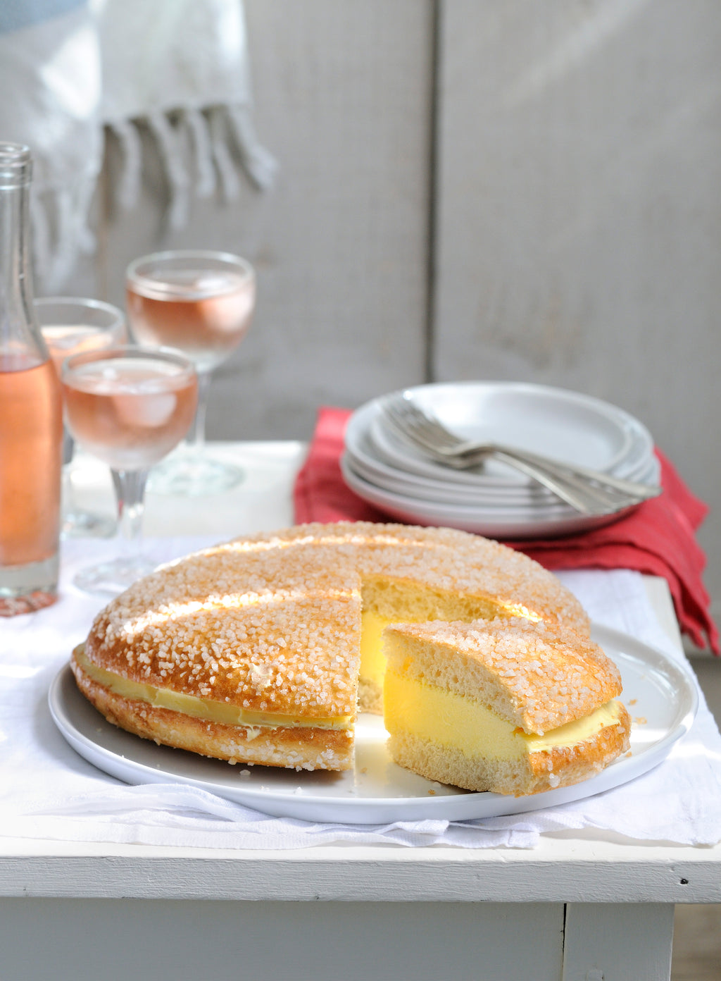 40 recettes boulangerie-pâtisserie maison : pains, viennoiseries, éclairs, brioches et tartes. Pour Thermomix, Companion, Cooking Chef et 6 autres robots.