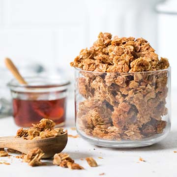 40 recettes rapides et saison­nières pour robot cuiseur : apéros, plats et desserts. Compatible Thermomix, Companion, Cooking Chef et 6 autres robots.