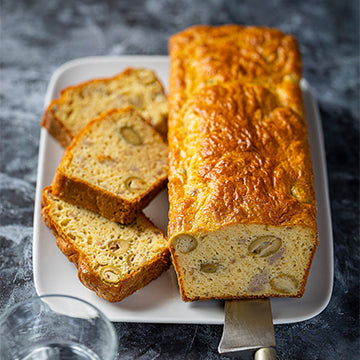 Découvrez Air Fryer N°02 : légumes d’été, pizzas, courgettes, apéros, desserts aux fruits, tortillas, meringues, cakes, cookies et poissons. 50 recettes avec votre Air Fryer !