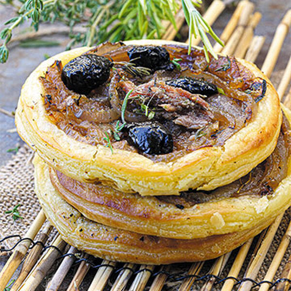 Découvrez Air Fryer N°04 : apéritifs croustillants, asperges, épinards, street food, bord de mer, recettes express et desserts gourmands. Le printemps dans votre Air Fryer !