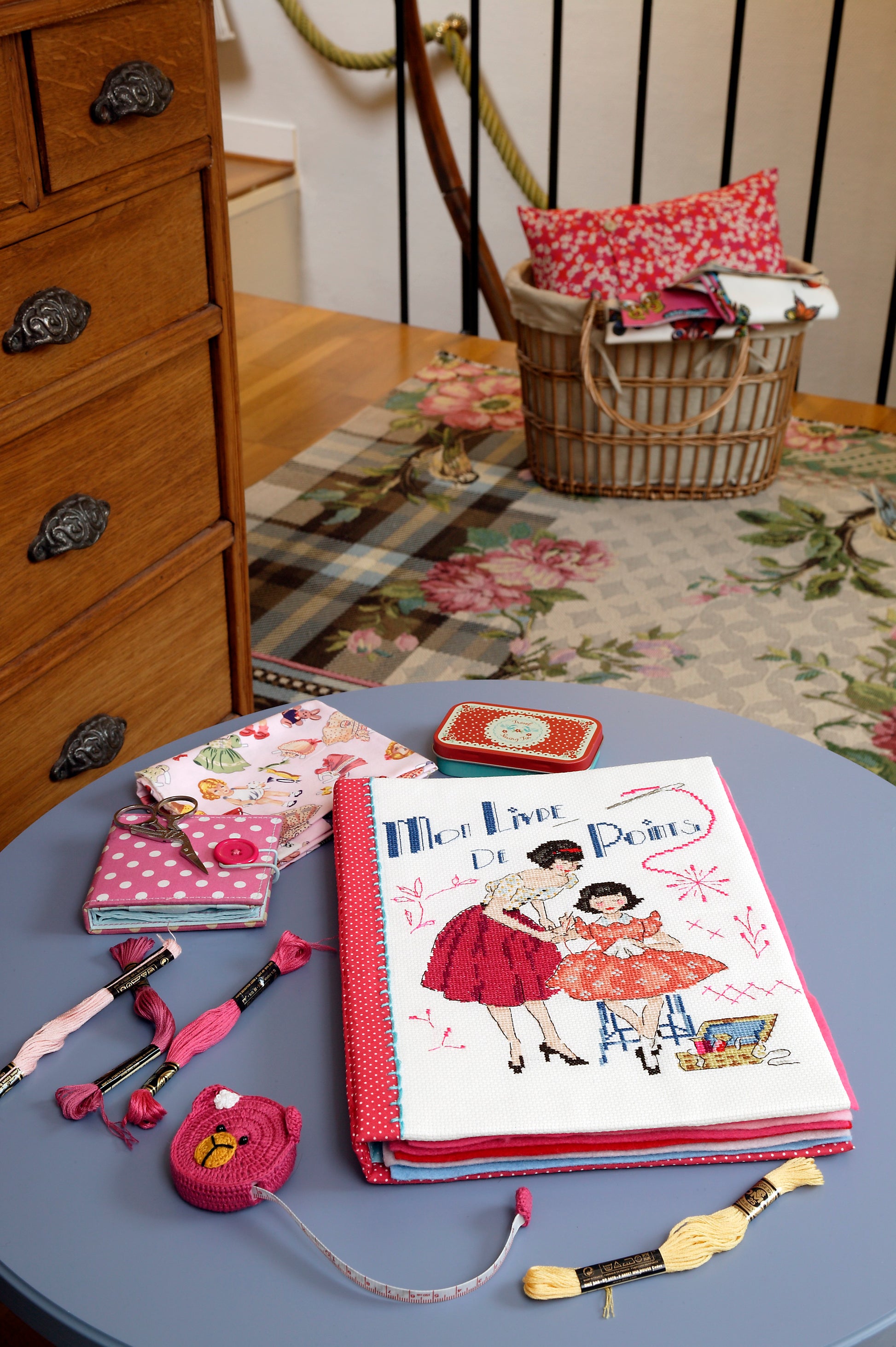 L’atelier de la brodeuse