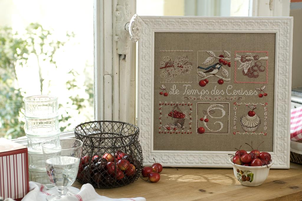 SAL la cerise sur le gâteau de Véronique Enginger, Création Point de Croix n°002