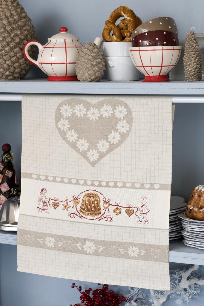 Torchon Kouglof de Véronique Enginger, Création Point de Croix n°005