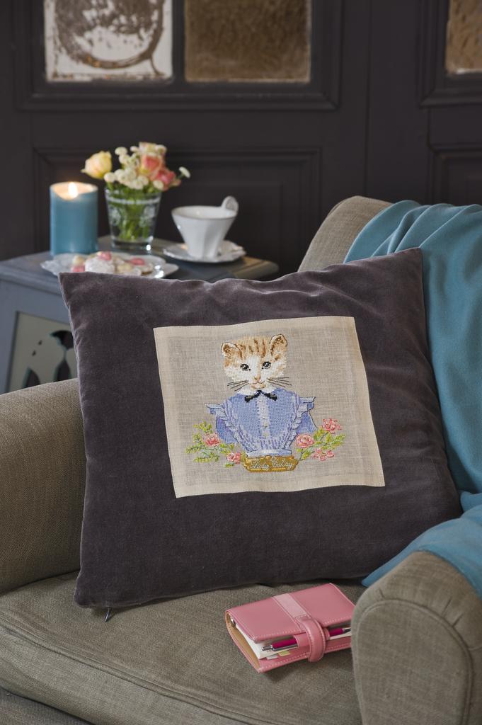 Lady Catsy, Création Point de Croix n°027