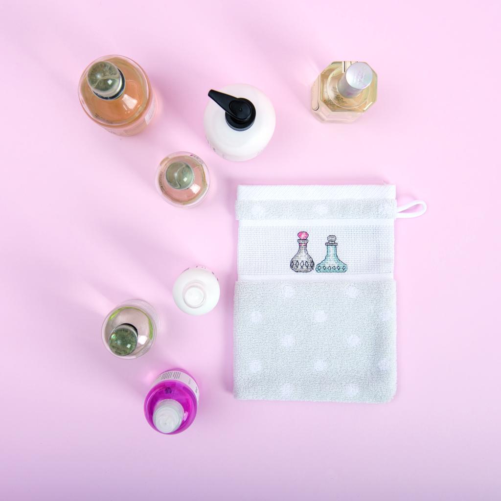 Gant, Création Point de Croix n°055