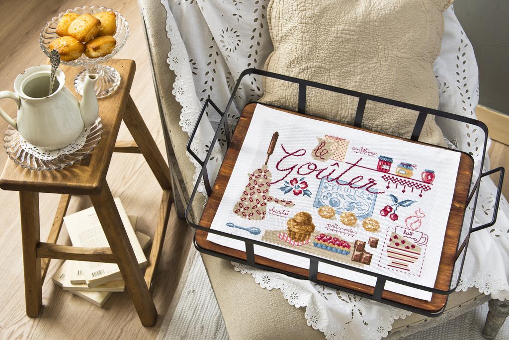 « Goûter gourmand ! », Création Point de Croix n°060