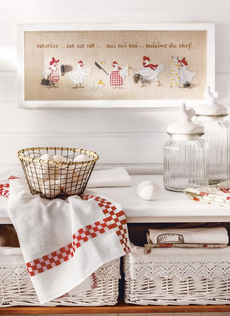 Cocottes et pioupious s’invitent dans la cuisine, Création Point de Croix n°060