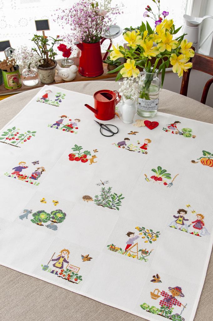 Nappe potager, Création Point de Croix n°093
