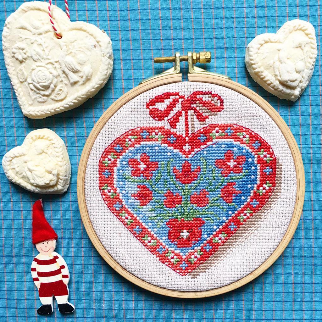 L'Alsace nous enchante !, Création Point de Croix n°096