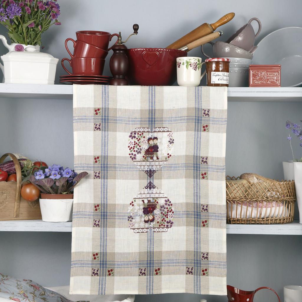 Torchon Au Cœur de l’hiver de Perrette Samouiloff, Création Point de Croix n°034