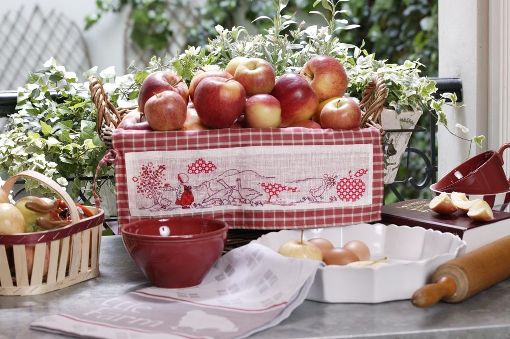 Mon beau panier de cueillette de Valérie Côme, Création Point de Croix n°039